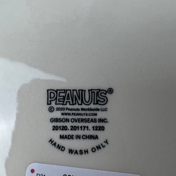 Peanuts Snoopy Easter Ceramic Canister with Lid - NWT - Picture 3 of 7